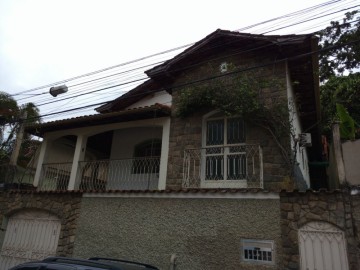 Casa - Venda - Centro - Paraba do Sul - RJ